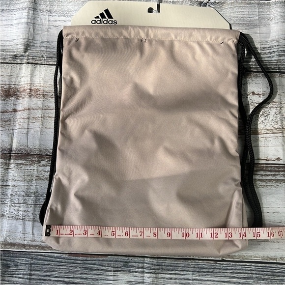 Adidas Classic 3S2 Drawstring Sackpack Wonder Beige and Black with Sporty Design - Picture 5 of 8